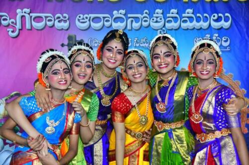 Kuchipudi Dancers